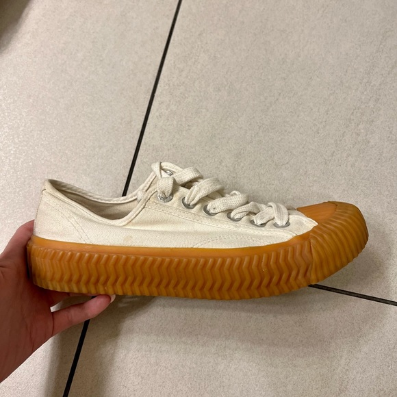 Excelsior Bolt Lo Shoes Beige Women Size 7 - Picture 1 of 2